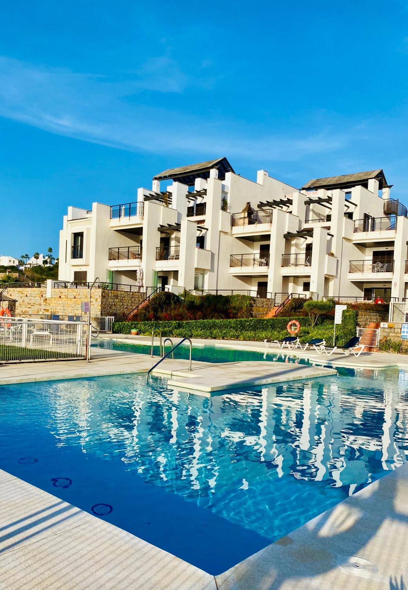 Sunshine Beach Front Complex, Wifi, Modern Casares Dış mekan fotoğraf